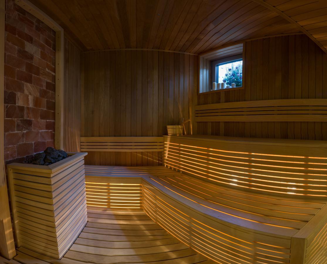 Hotel & Relax Zone Cattleya Krushuna Exterior foto